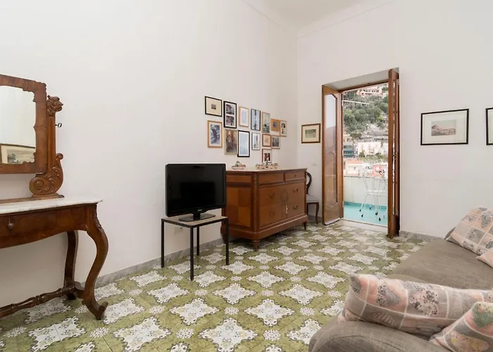 Apartamento A'scalinatella By Interhome
